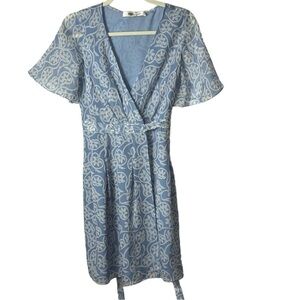 Diane Von Furstenberg flutter sleeve midi length wrap dress floral vine Sz 2
